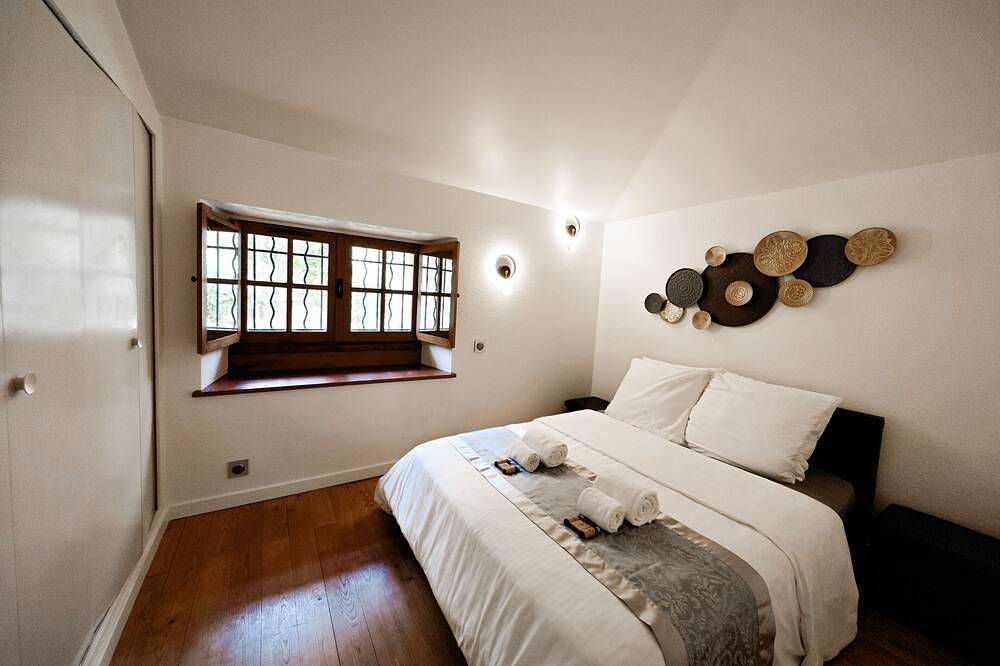 Villa Tagibao with heated pool and Spa in Lesterps, Charente