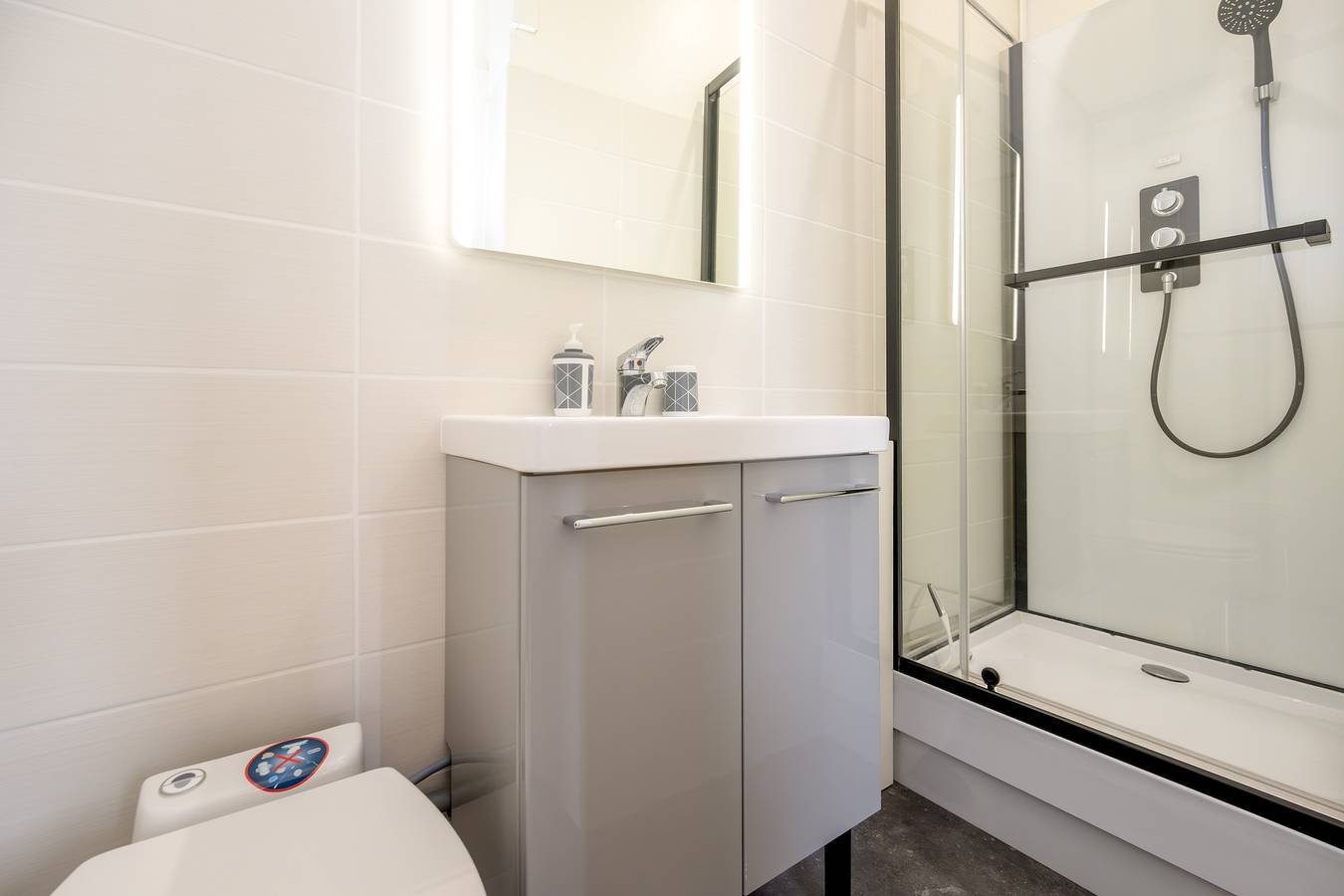 Apartamento entero, Le Studio du Val - 2min à pied de la plage in Pléneuf-Val-André, Côte d’Émeraude