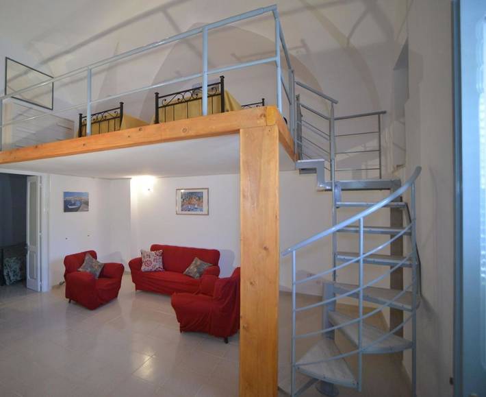 Casa vacanza per 5 persone, con Terrazza e Giardino a Salice Salentino
