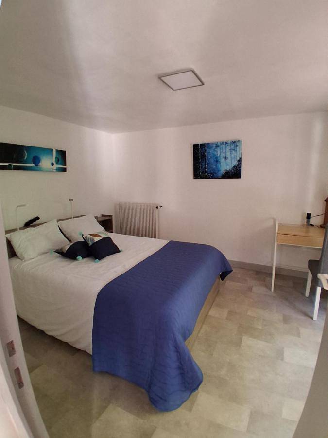 Appartement entier, One-Bedroom Apartment in Hagetmau, Landes