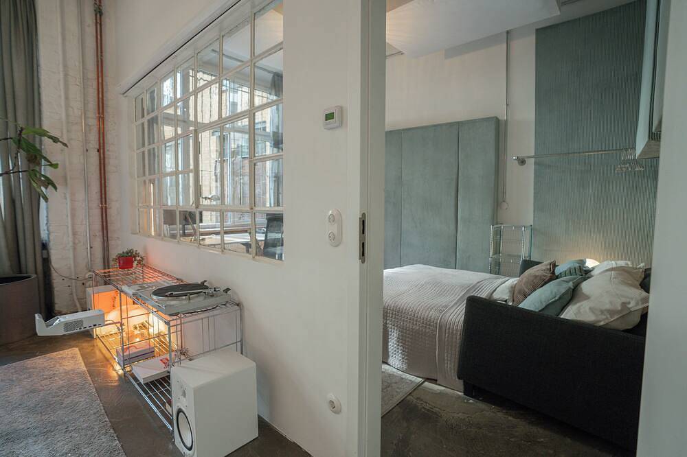 Ganze Wohnung, Design Loft/Music Studio in Berlin Centre in Prenzlauer Berg Berlin, Berlin