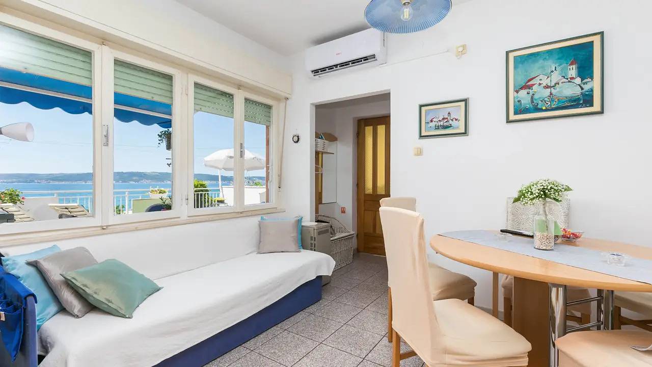 Ganze Ferienwohnung, Ferienwohnung für 5 Personen (48 m²) in Kastel Stari in Zeničko, Kastel Stari
