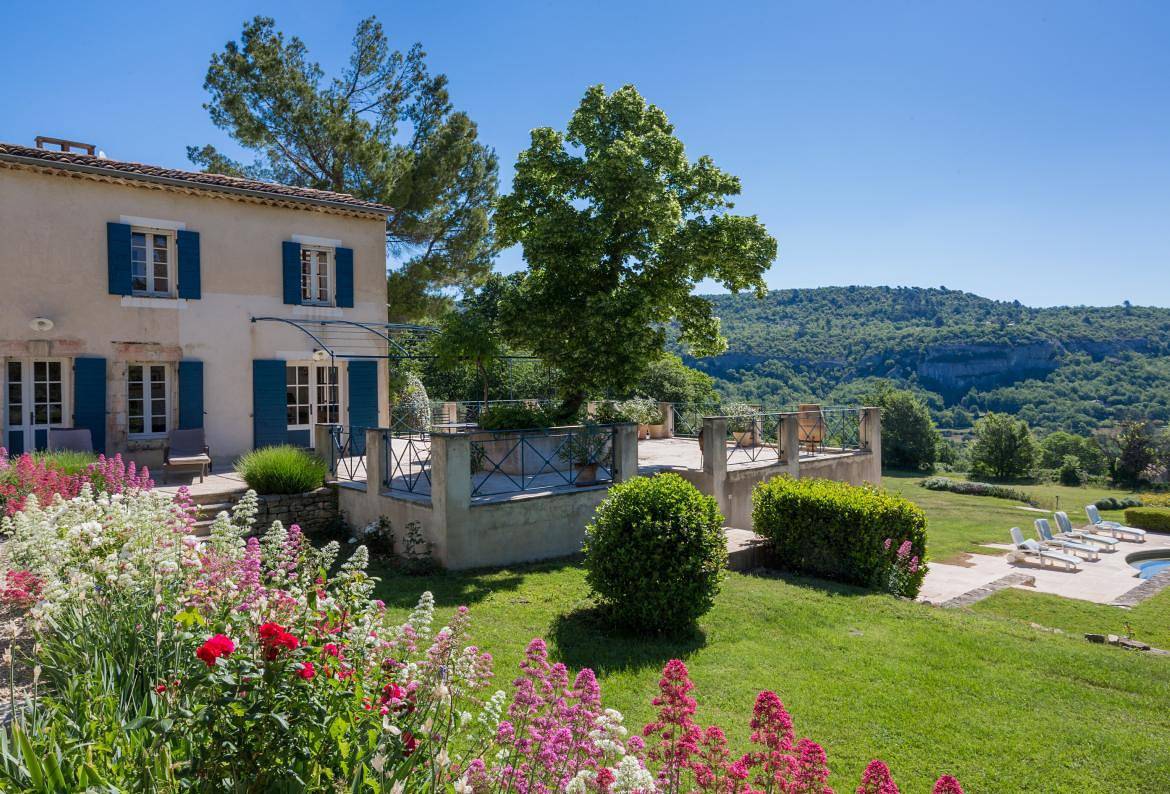 Luberon Heaven in Saint-Martin-de-Castillon, Parc naturel régional du Luberon