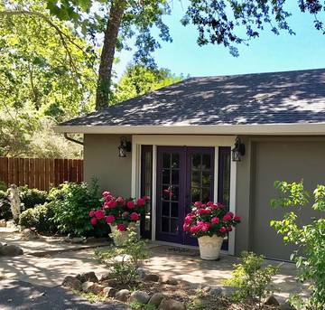 Cabin for 2 Guests in Wine Country, Sonoma County, Picture 2