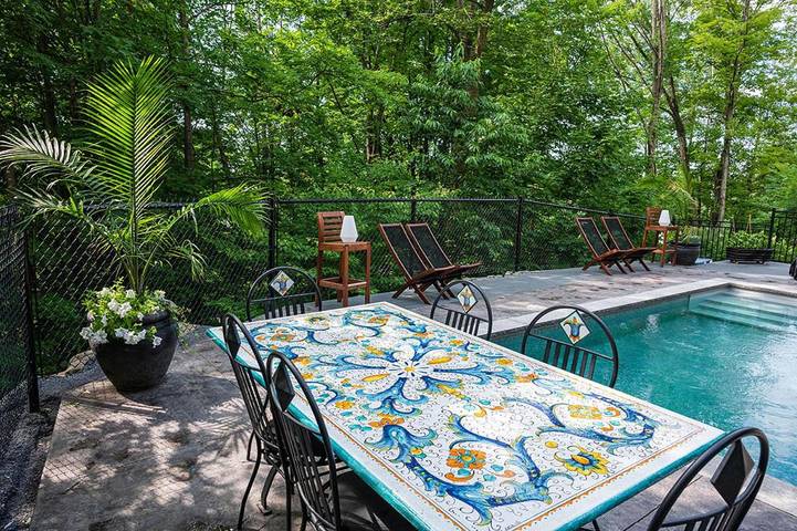 Chambre d’hôte pour 2 personnes, avec piscine ainsi que jacuzzi et jardin, animaux acceptés dans Canada - 4