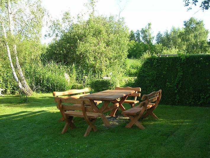 Ferienhaus für 4 Personen, mit Garten und Seeblick in Zehdenick
