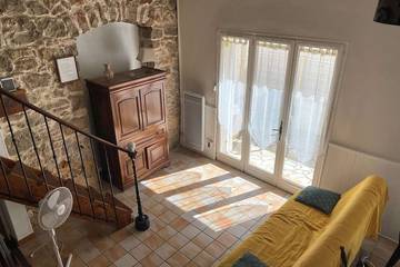 Gîte pour 5 personnes, avec terrasse dans Port De Balaruc Les Bains