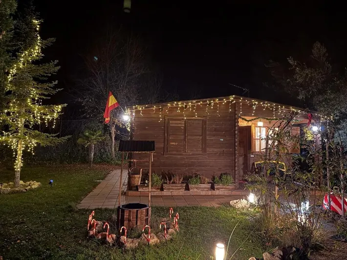 Maison de vacances pour 6 personnes, avec jardin et vue sur le lac ainsi que vue et piscine, animaux acceptés - 1