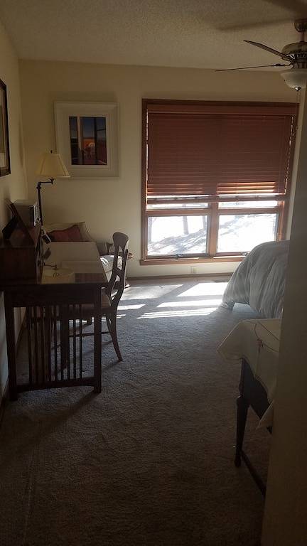 Schöner Beaver Lake Rogers Prairie Creek-Bereich in Beaver Lake