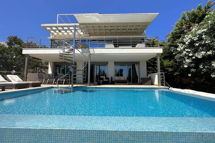 Casa de vacaciones para 7 personas, con jardín y terraza en Ses Salines (Menorca)