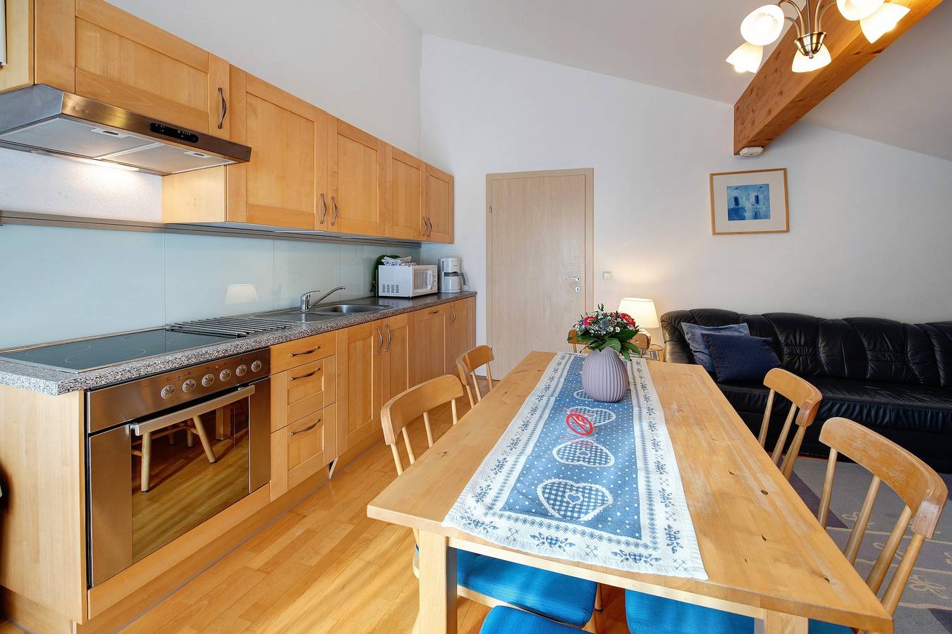 Ganze Wohnung, "Haus Lowe Appartement 2 Stock Nr 4" mit Bergblick in Filzmoos, Tennengau