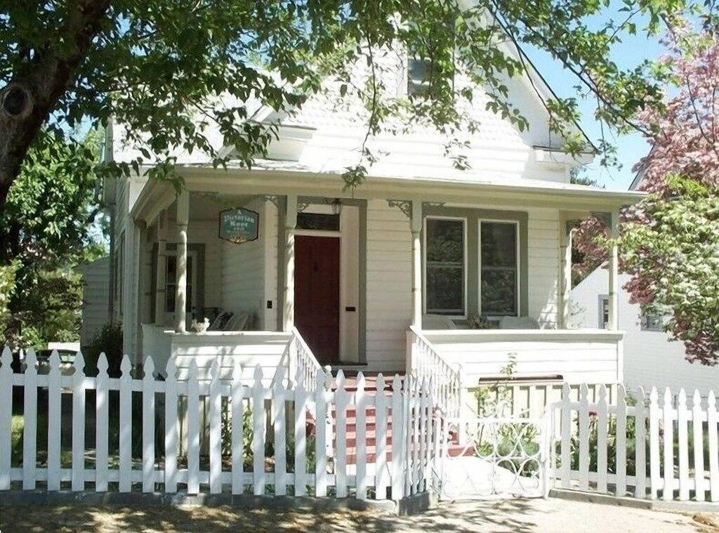 Eine viktorianische Rose, Downtown, Whirlpool, Paare, Familien und Gruppen willkommen! in Grass Valley, Nevada County