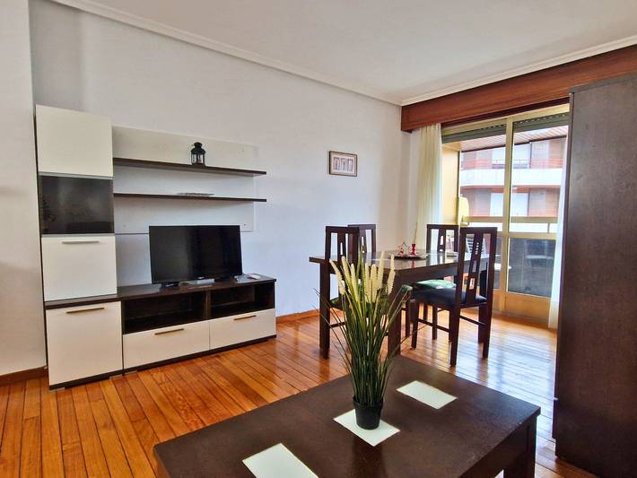 Apartamento de vacaciones para 7 personas, con balcón - 1