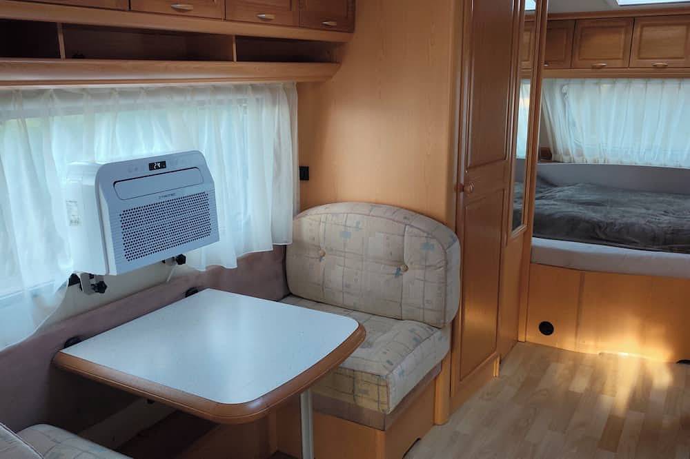 Appartement entier, Nele caravan at Waldcamping-Lausitzer-Seenland in Schwarzbach, Haute-Forêt-de-Spree-Lusace