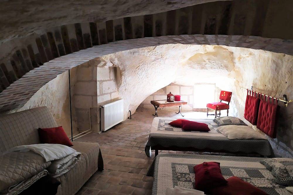 Le Refuge des Elfes, a charming troglodyte near Beauval and the Châteaux in Bourré, Región de Blois