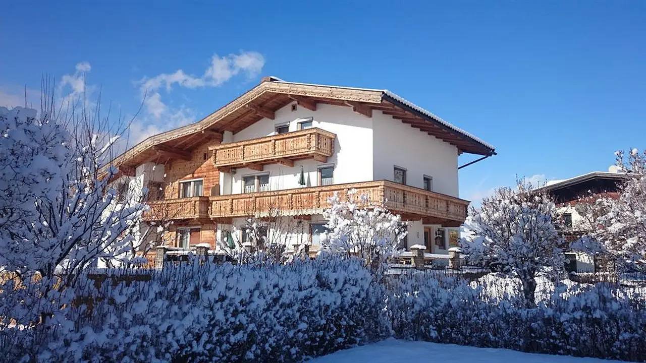 Geheel vakantieappartement, Ferienwohnung für 10 Personen (130 m²) in Stumm in Stumm, Ski-Optimal Hochzillertal