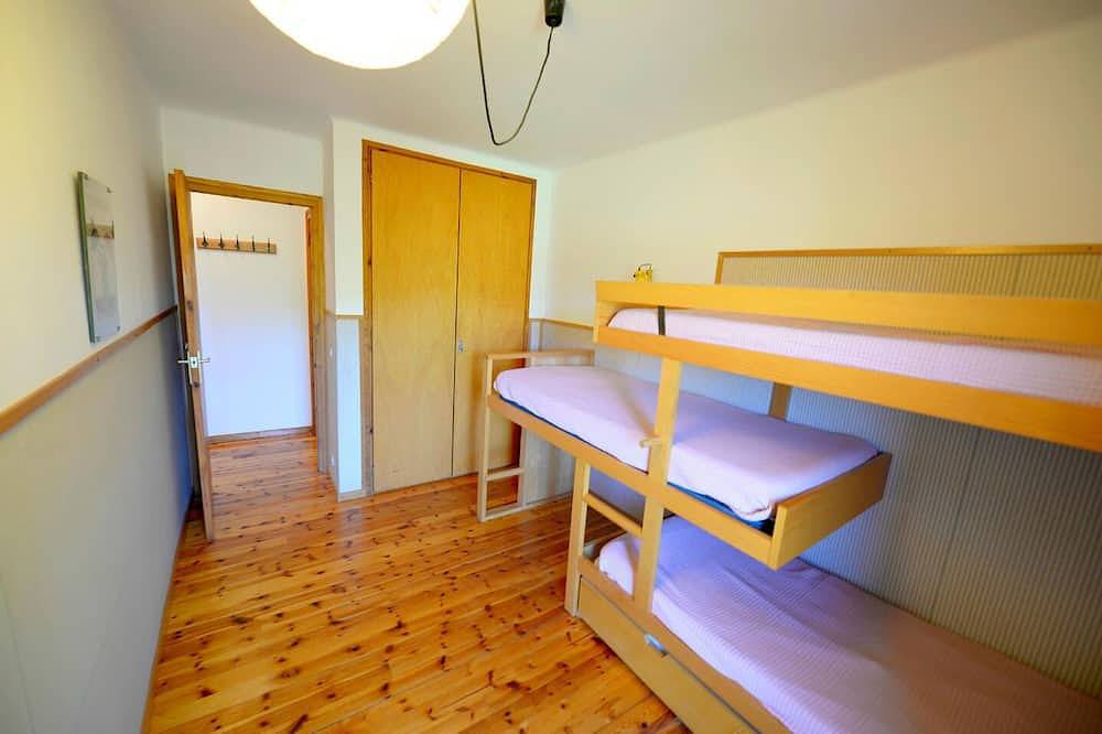 Ganze Wohnung, Bor I - 5 Pax - Zwei Schlafzimmer Wohnung, Schläft 5 in Bellver de Cerdanya, Katalanische Pyrenäen
