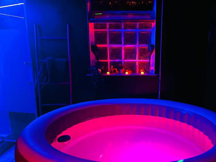 Hôtel pour 2 personnes, avec vue à Gagny - 2