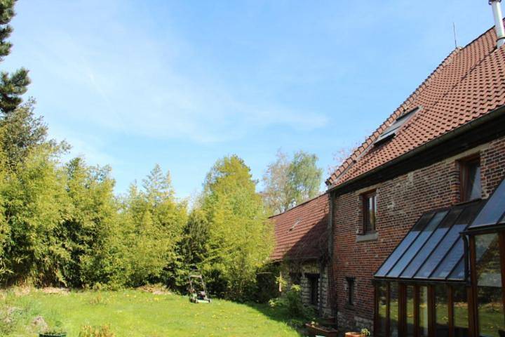Hôtel pour 2 personnes, avec jardin à Braine-l'Alleud - 2
