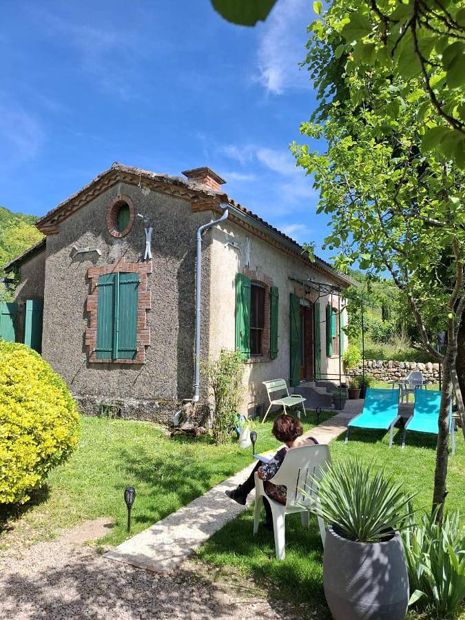Location de vacances pour 3 personnes, avec jardin et vue à Labarthe-Bleys - 4