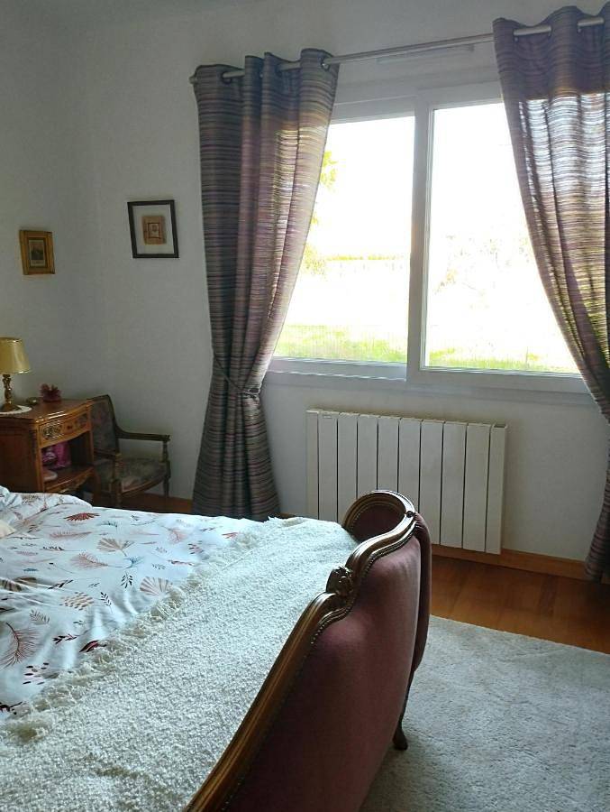 Appartement de vacances entier, Double Room in Quincampoix (homonymie), Région de Rouen