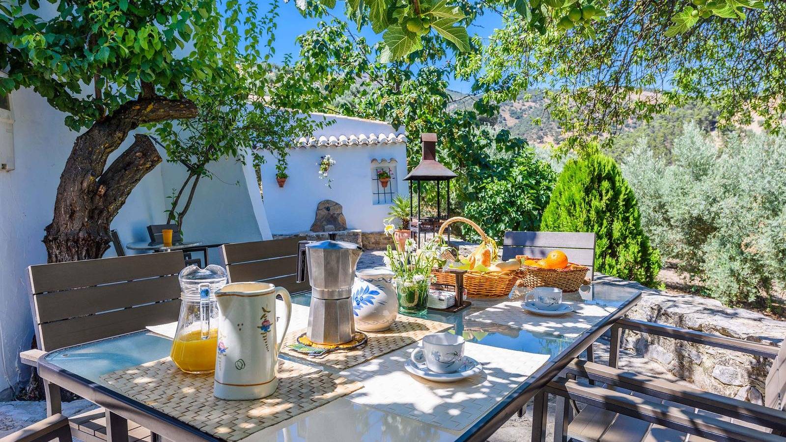 Combinación Cortijo y Mirador Casablanca Priego de Córdoba by Ruralidays in Priego de Córdoba, Sierras Subbéticas