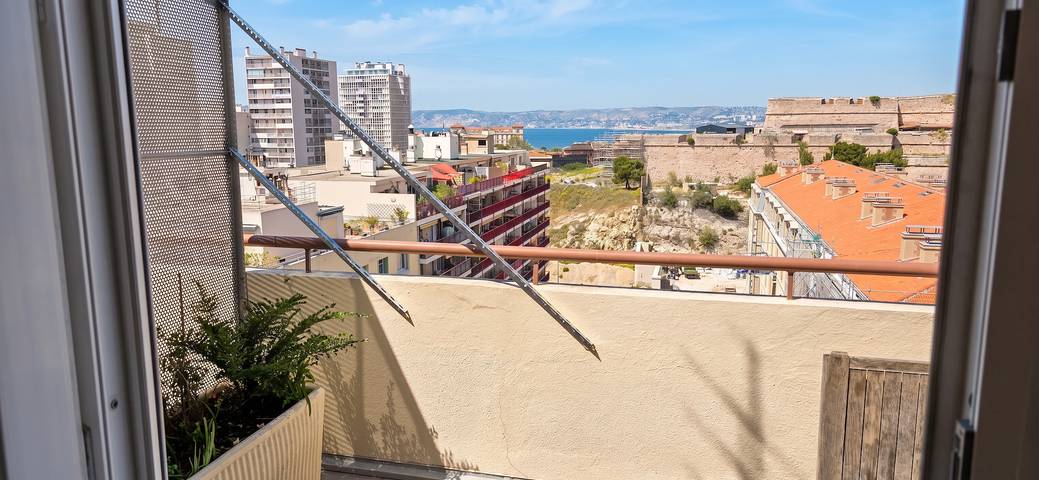 Ganzes Studio, Charmantes Studio mit Meerblick in Marseille, 25 m² in Marseille, Marseille und Umgebung