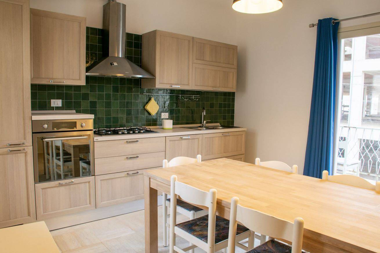 Appartamento intero, Seaside Bliss: Kaukana Moon Apartment with Parking in Casuzze, Santa Croce Camerina