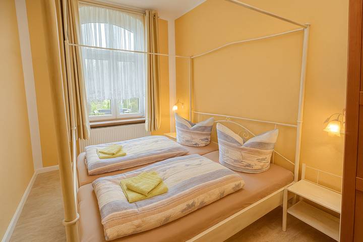 Ferienwohnung für 3 Personen, mit Garten in Prerow - 4