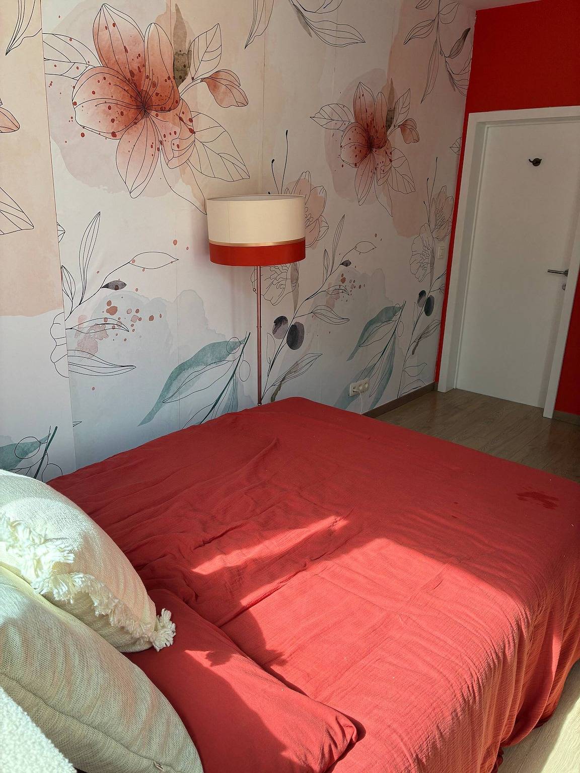 Chambre décorée avec goût avec accès au jardin  in Schaerbeek, Flandre