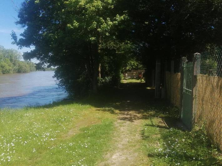 Location de vacances pour 4 personnes, avec vue ainsi que jardin et terrasse à Saint-Avertin - 2