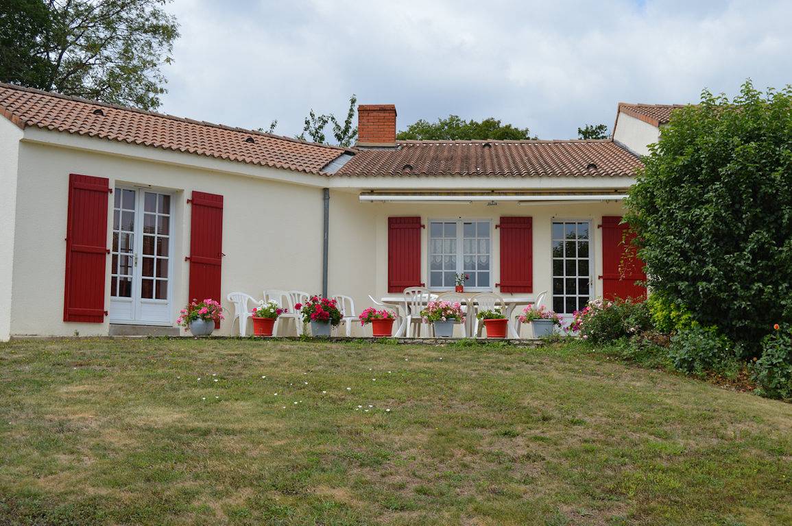 Chambres d'hôtes Campagne Vendéenne - Chambre Jeunesse in Saint-Hilaire-le-Vouhis, Région de La Roche-sur-Yon