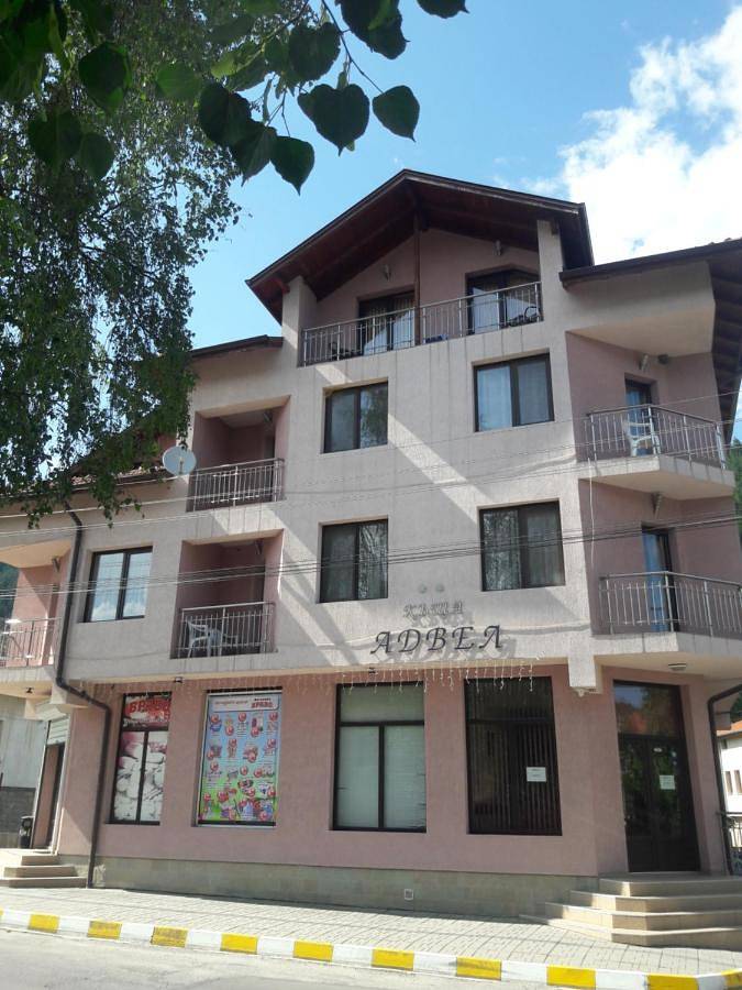 Maison d’hôte pour 20 personnes, avec jardin et vue en Bulgarie