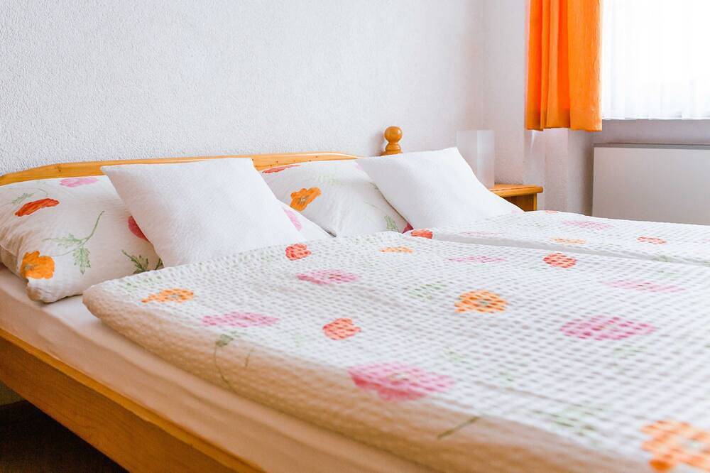 Ganze Wohnung, Ferienwohnung Christof - Haus Christof in Ebermannstadt, Frankenalb