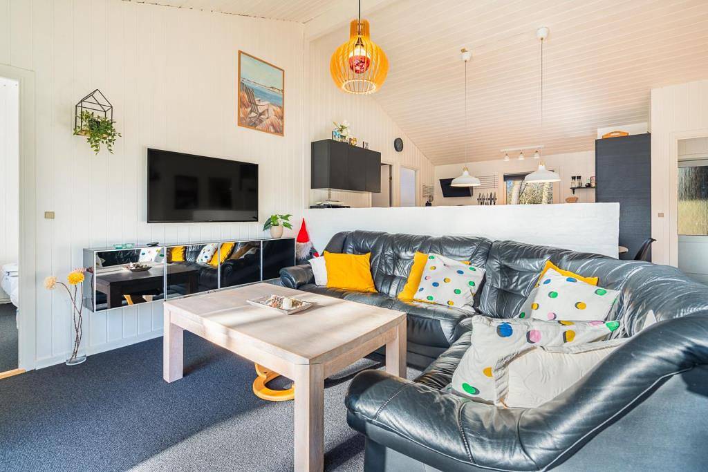 Modernes Ferienhaus mit Pool, Sauna und eingezäuntem Garten in Jegum – ideal für Familien und Hundebesitzer in Jegum, Jegum Ferieland