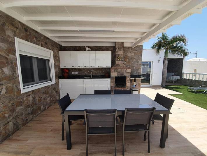 Bungalow für 6 Personen, mit Garten und Whirlpool sowie Pool in Puerto del Carmen - 4