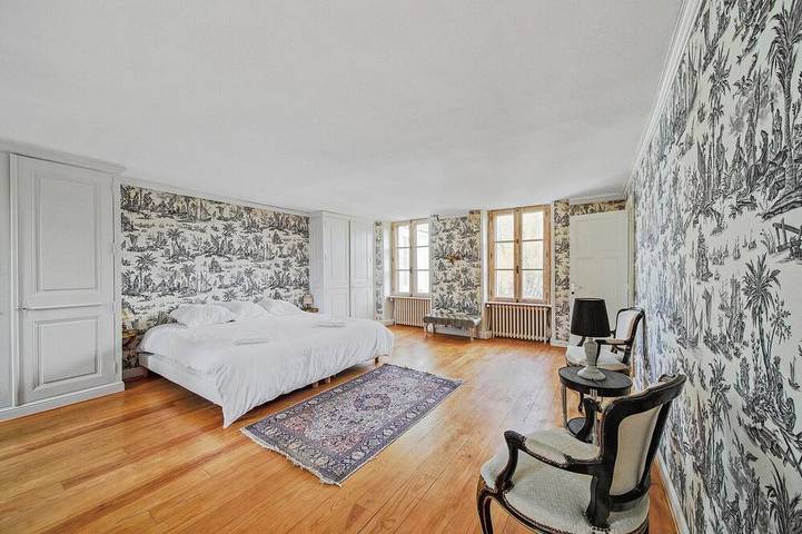 Location de vacances pour 20 personnes, avec terrasse et piscine à Villecerf - 4