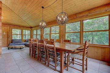 Cabin Rentals And Lodges for 10 Guests in Quebec, Canada, Picture 4