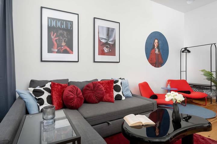 Entire apartment, Elegant Apartment in the Center | Close to the Market, Place to Work in Wrocław, Lower Silesia