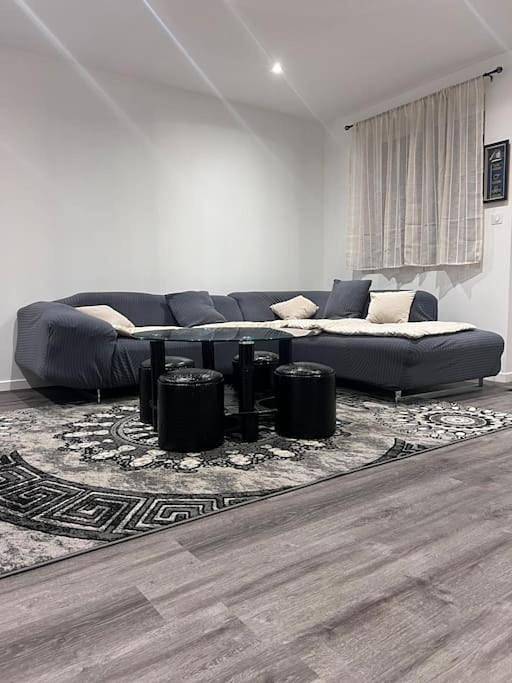 Appartement entier, Logement Friville in Friville-Escarbotin, Région d'Abbeville