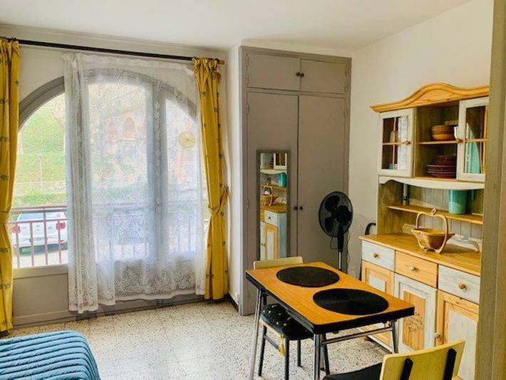 Studio pour 2 personnes, avec balcon, animaux acceptés