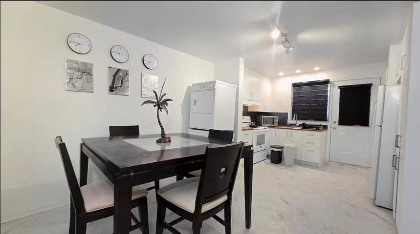 Maison d’hôte pour 2 personnes, avec terrasse à Montréal - 2