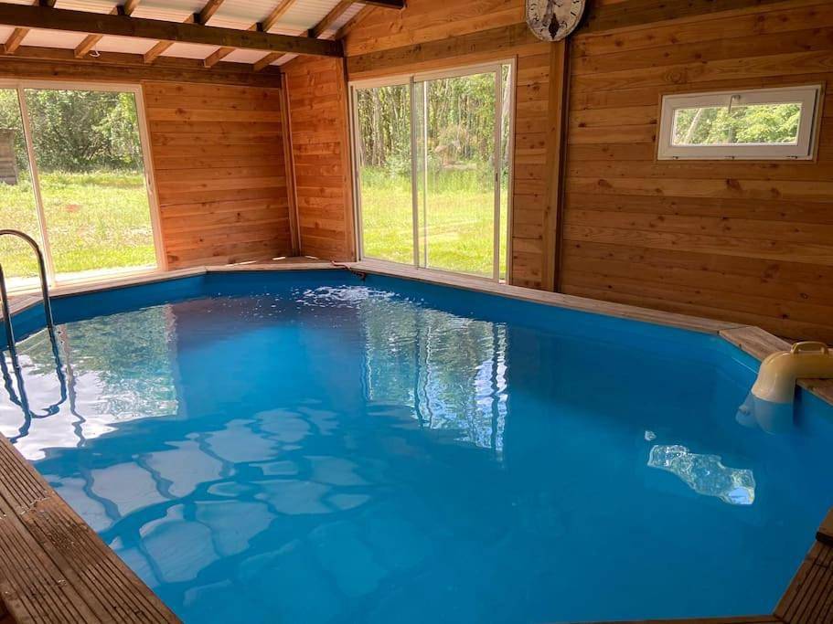 Five-Bedroom House in Varennes-Changy, Région de Montargis