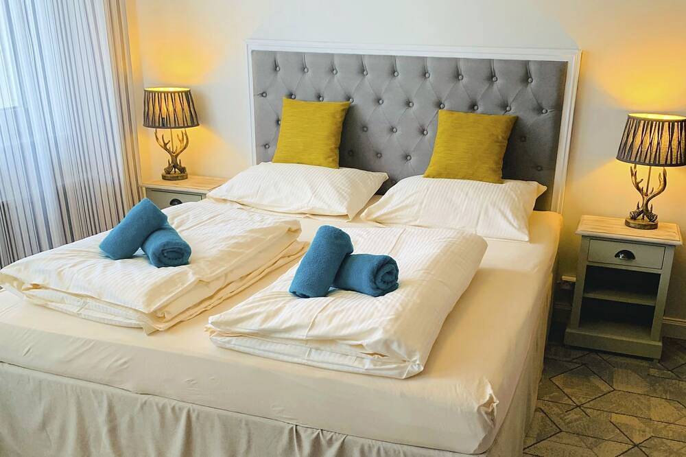 Ganze Wohnung, Wohnung 3 im Eg in Mettmann, Kreis Mettmann