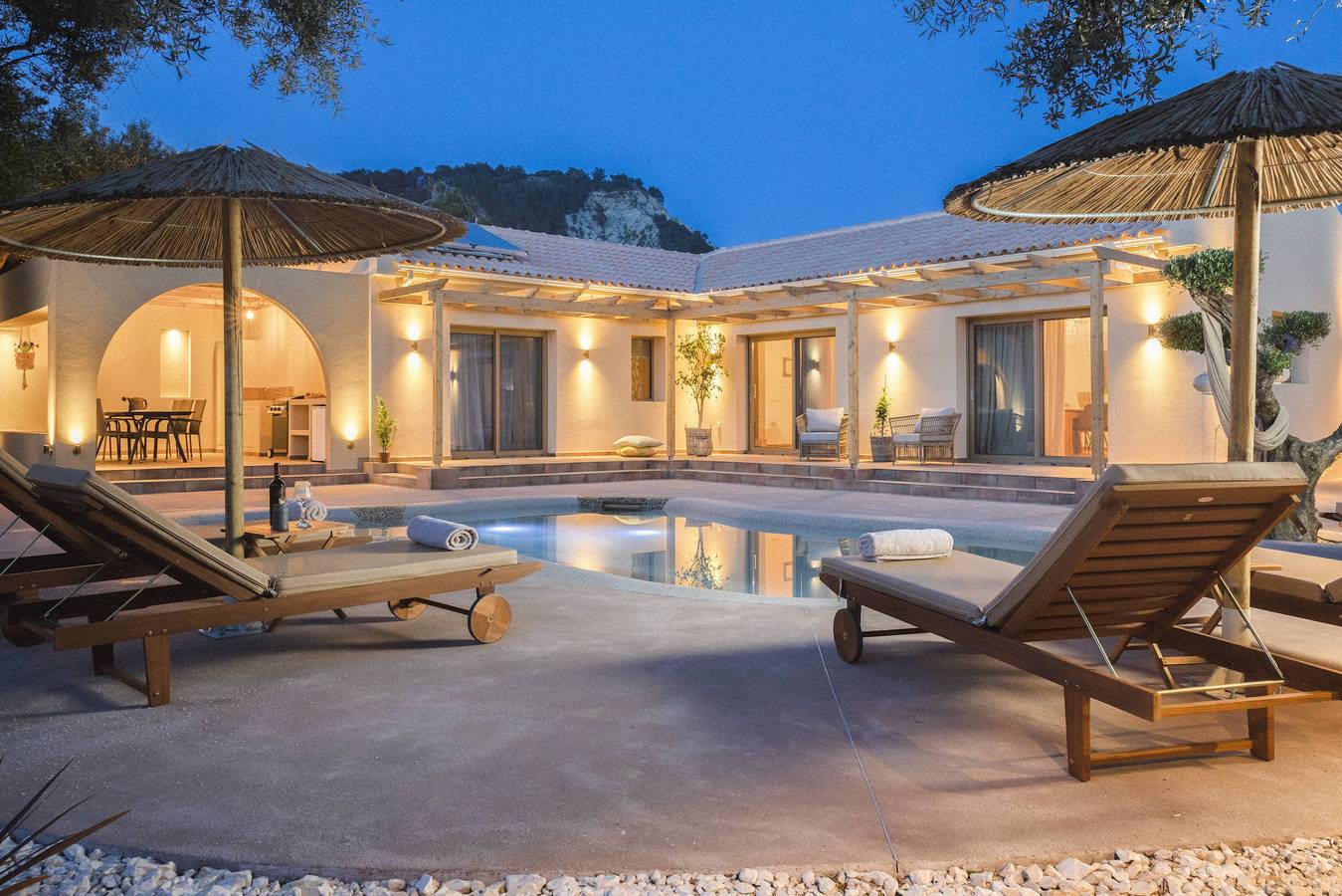 Nonos Fioro - Bougainvillea Villa in Bochali, Zakynthos