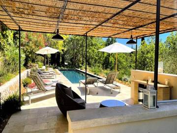 Location De Vacances pour 14 Personnes dans Rognes, Région d'Aix-en-Provence, Photo 2