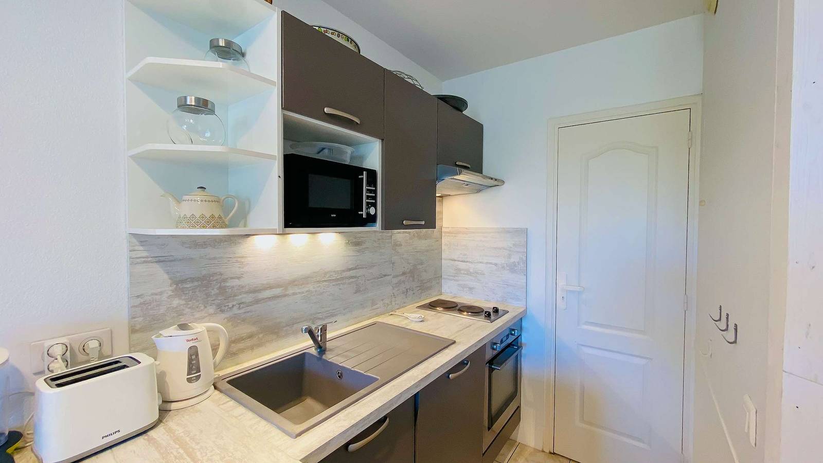 Ganze Ferienwohnung, Ferienwohnung für 5 Personen mit Pool in La Couarde-sur-Mer, Ile de Re