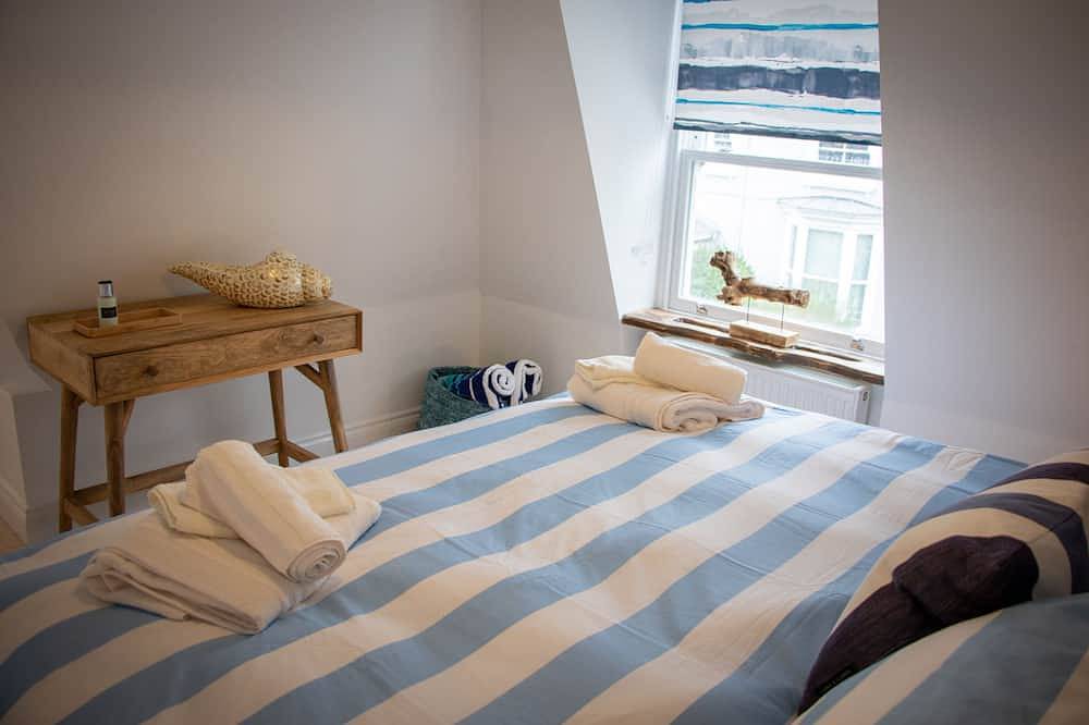 Ganze Wohnung, Zentrale Wohnung mit eigenem Parkplatz in Eastbourne, Ost Sussex