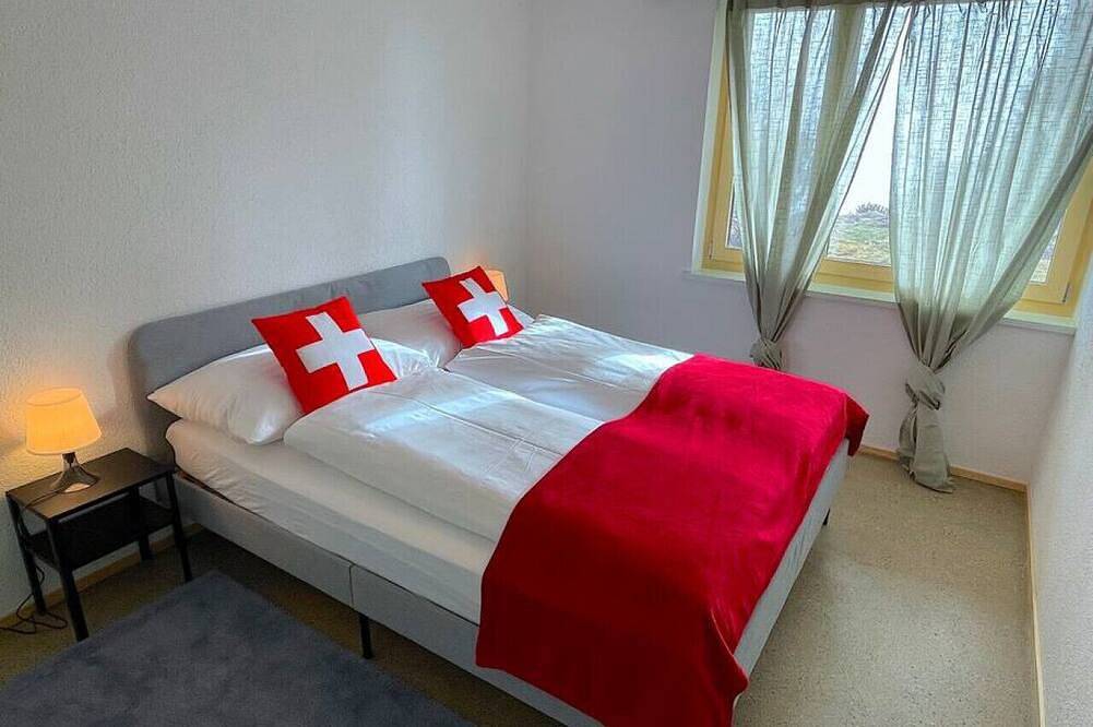 Geheel appartement, Concierge, Lake Thun/Alps Scenic Views by Swisshut in Sigriswil, Meer van Thun