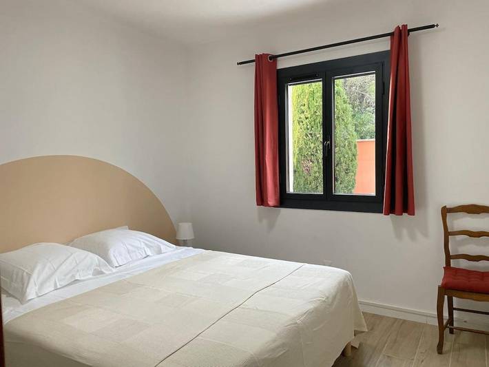 Location de vacances pour 12 personnes, avec jardin et piscine à Pignans - 4